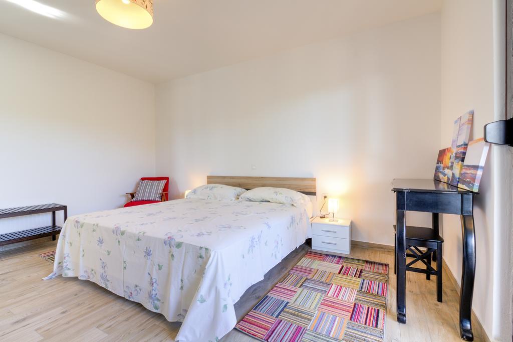 Apartments Ester Victoria Μεντουλίν Εξωτερικό φωτογραφία