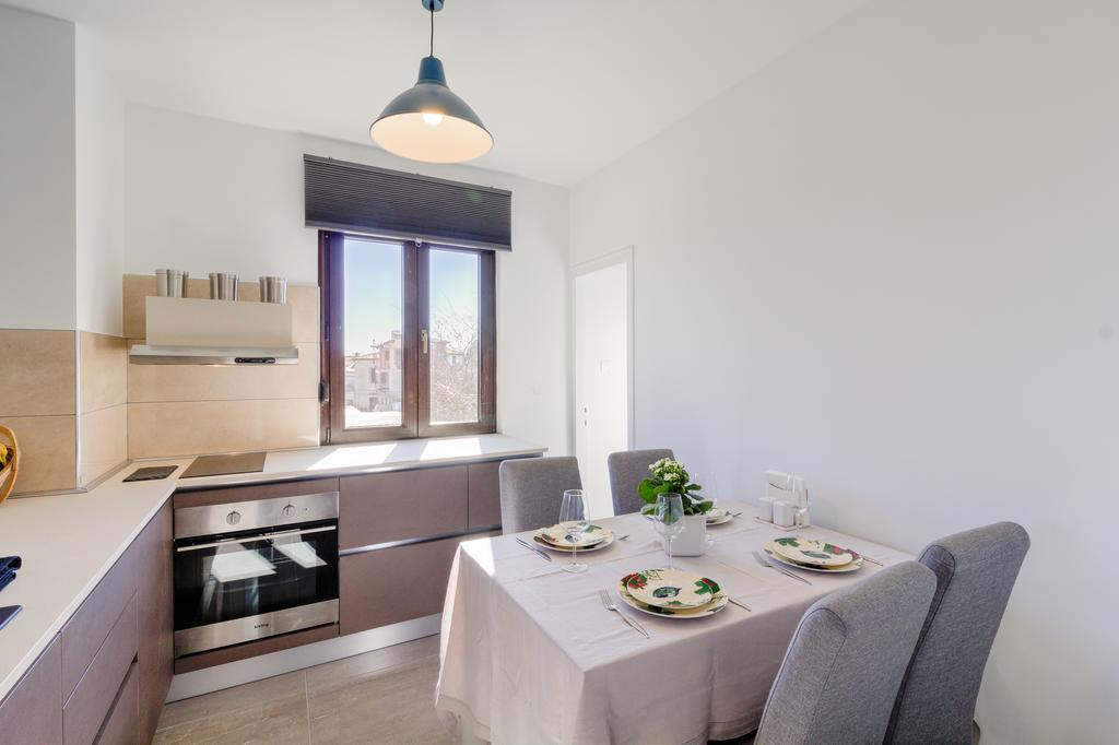 Apartments Ester Victoria Μεντουλίν Εξωτερικό φωτογραφία