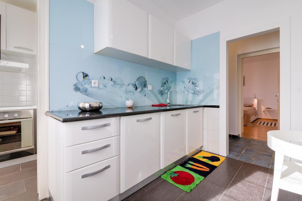 Apartments Ester Victoria Μεντουλίν Εξωτερικό φωτογραφία